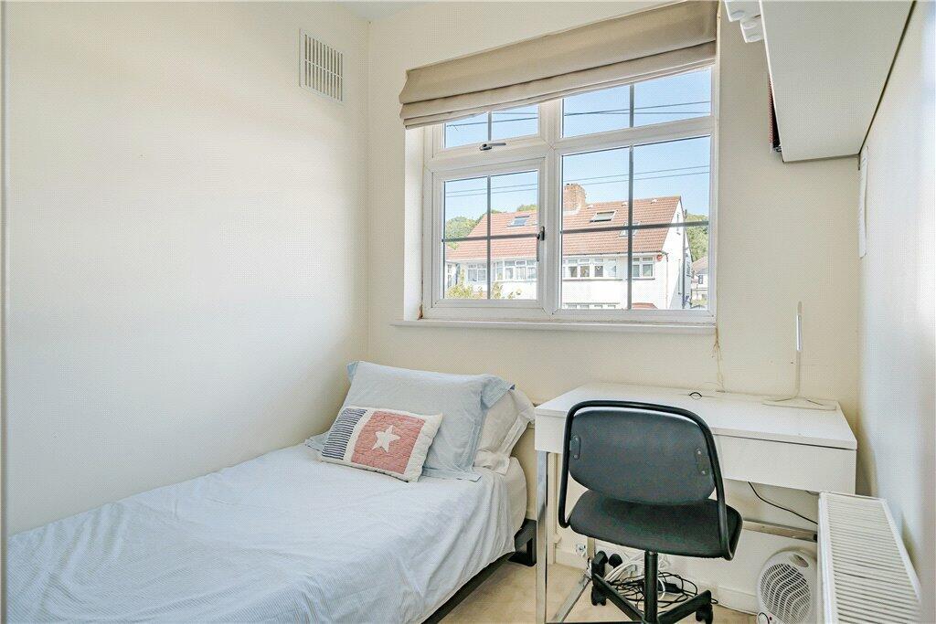 Davidson Frost-Wellings, DFW, St Edmunds Drive, St