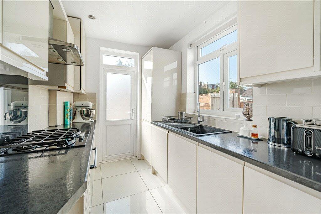 Davidson Frost-Wellings, DFW, St Edmunds Drive, St