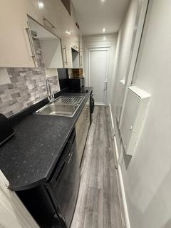 undefined, Lonsdale Drive, Oakwood