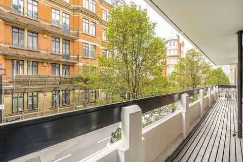 undefined, Weymouth Street, London W1W