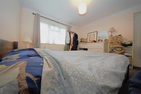 undefined, Chapel Court, East Finchley, N2