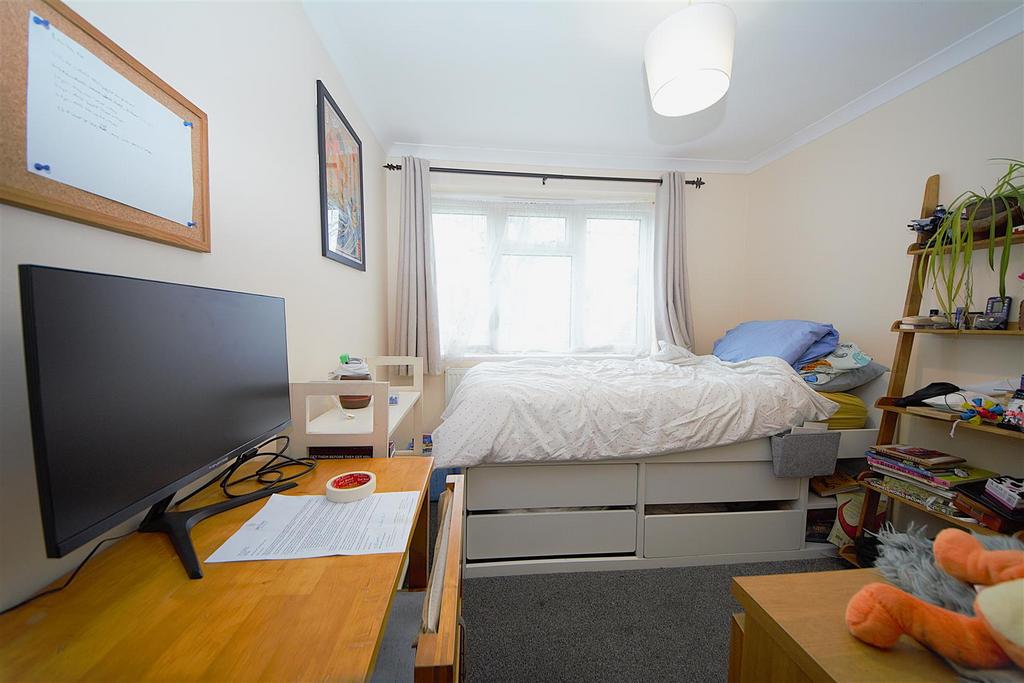Bedroom 3.jpg