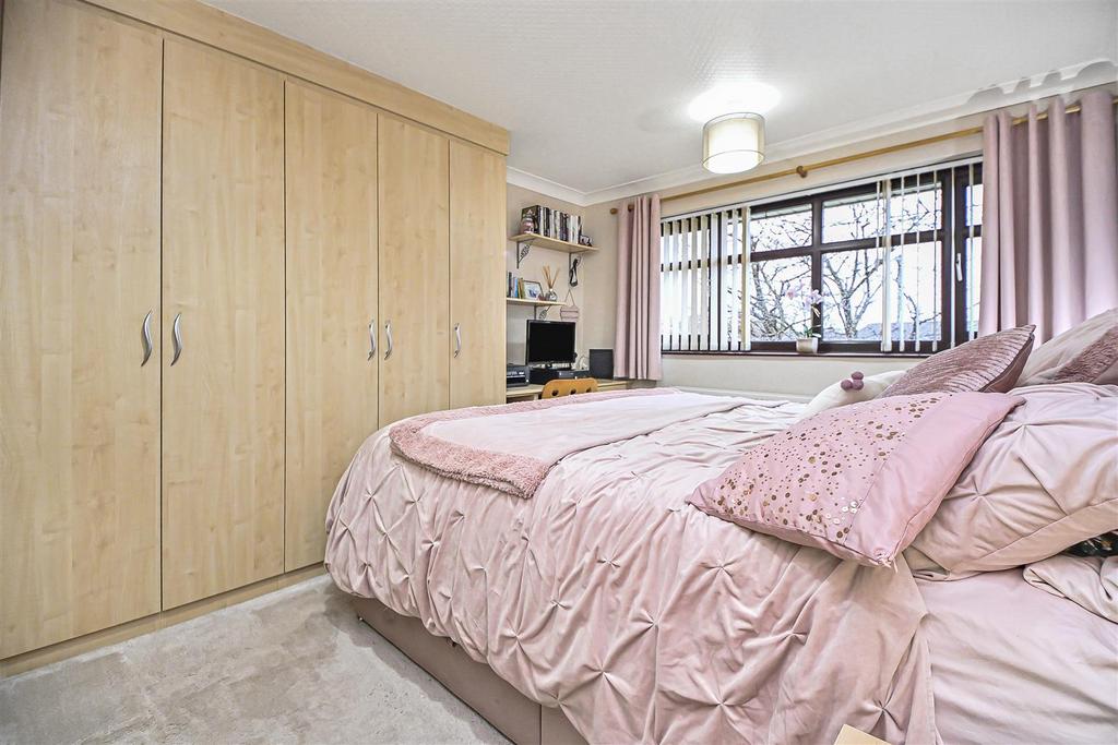 4 Townson Drive Bedroom 1 (2).JPG