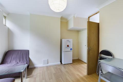 undefined, Milner Road, Brighton