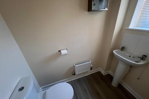 3 bedroom detached house for sale, NO FEES - NO CHAIN Scott Avenue, Rothwell, Kettering
