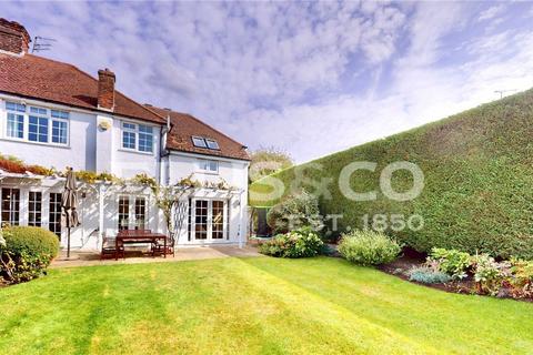 undefined, Hilfield Lane, Aldenham, Watford, Hertfordshire, WD25