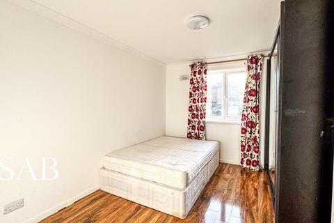 undefined, Redford Close, Feltham, TW13
