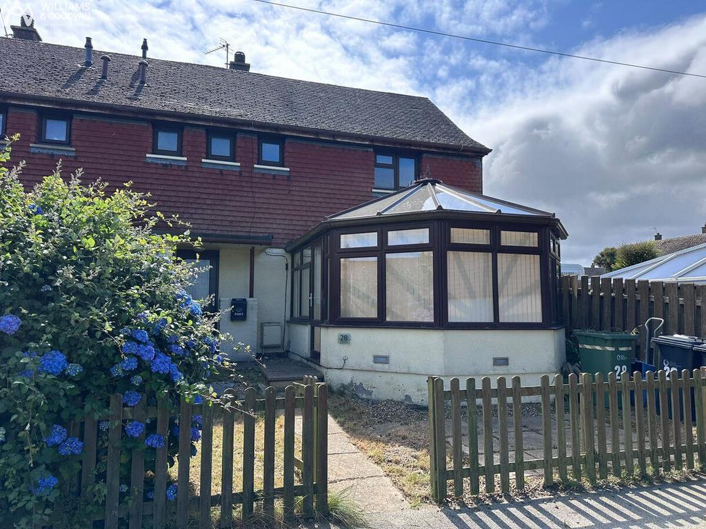 3 bedroom end of terrace house for sale