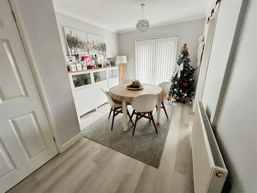 Dining Room.jpeg