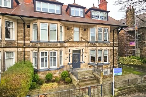 undefined, East Parade, Harrogate, HG1