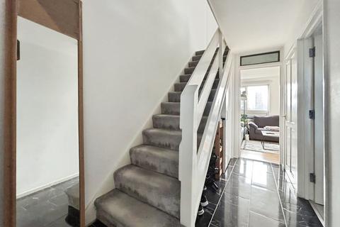 undefined, Ivy Road, London E16