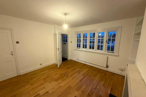 undefined, Selly Oak Road, Birmingham B30
