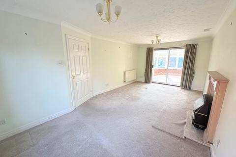 4 bedroom detached house for sale, Mathews Close, Honiton EX14