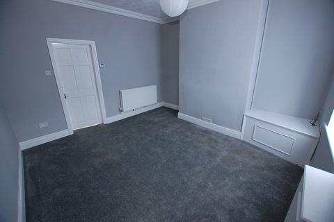 2 bedroom terraced house to rent, Croft Street, Greater Manchester SK15