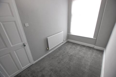 2 bedroom terraced house to rent, Croft Street, Greater Manchester SK15
