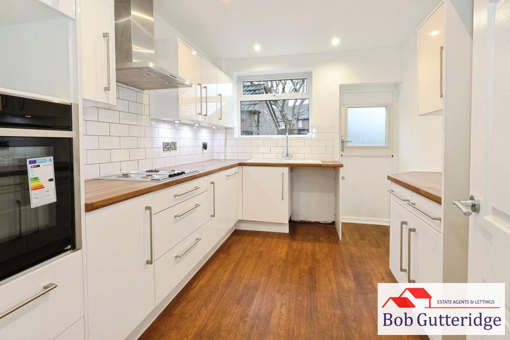 Fitted kitchen