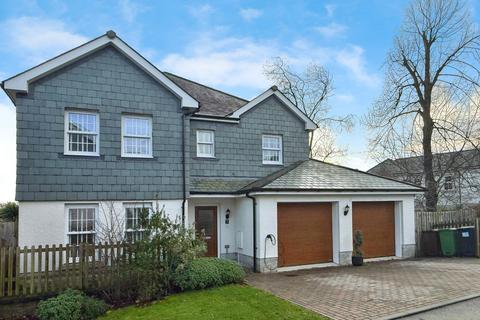 Mayhew Gardens, Plymouth, PL7