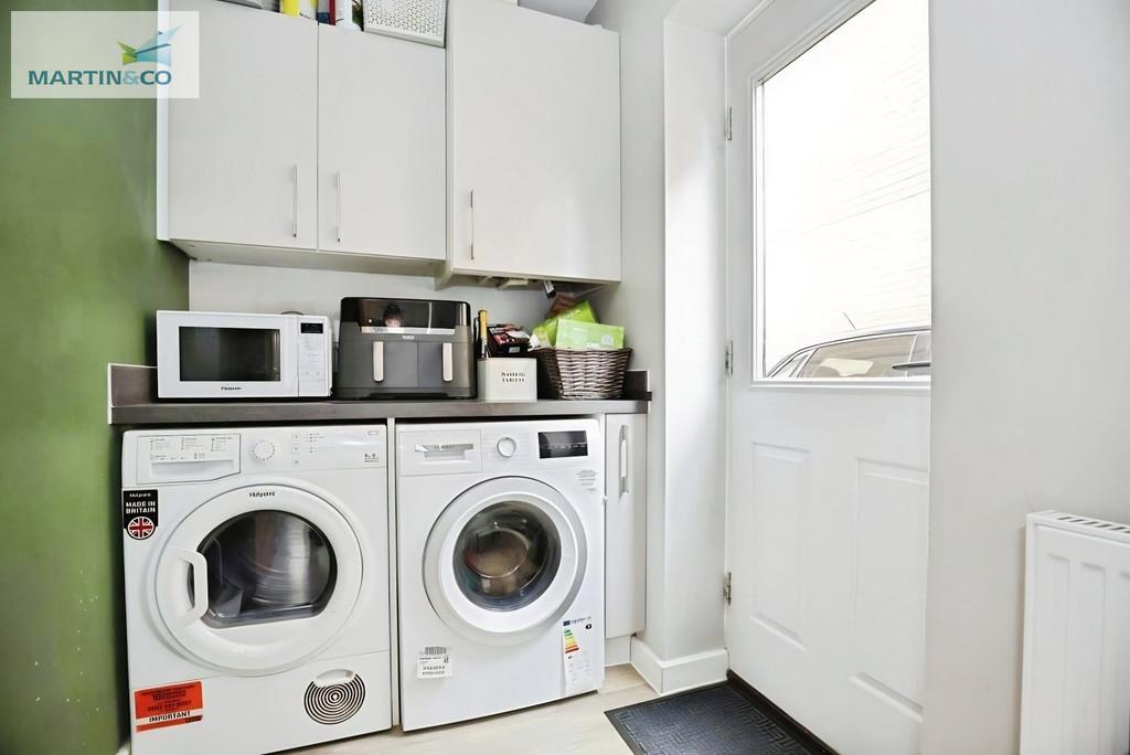 08fb575b-George 20 Parish 20utility 20room