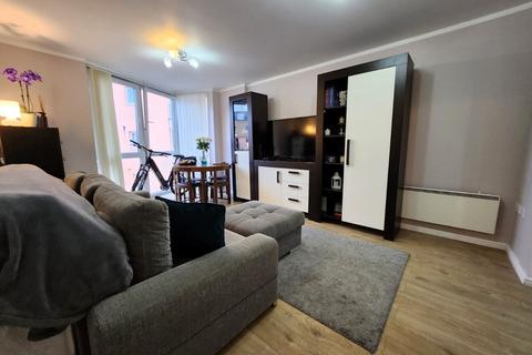 1 bedroom apartment for sale, Wooldridge Close, Feltham