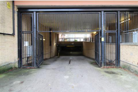 1 bedroom apartment for sale, Wooldridge Close, Feltham