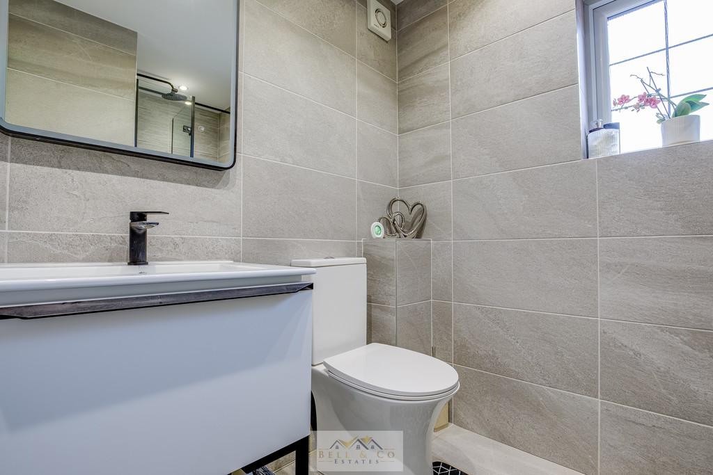 Ensuite