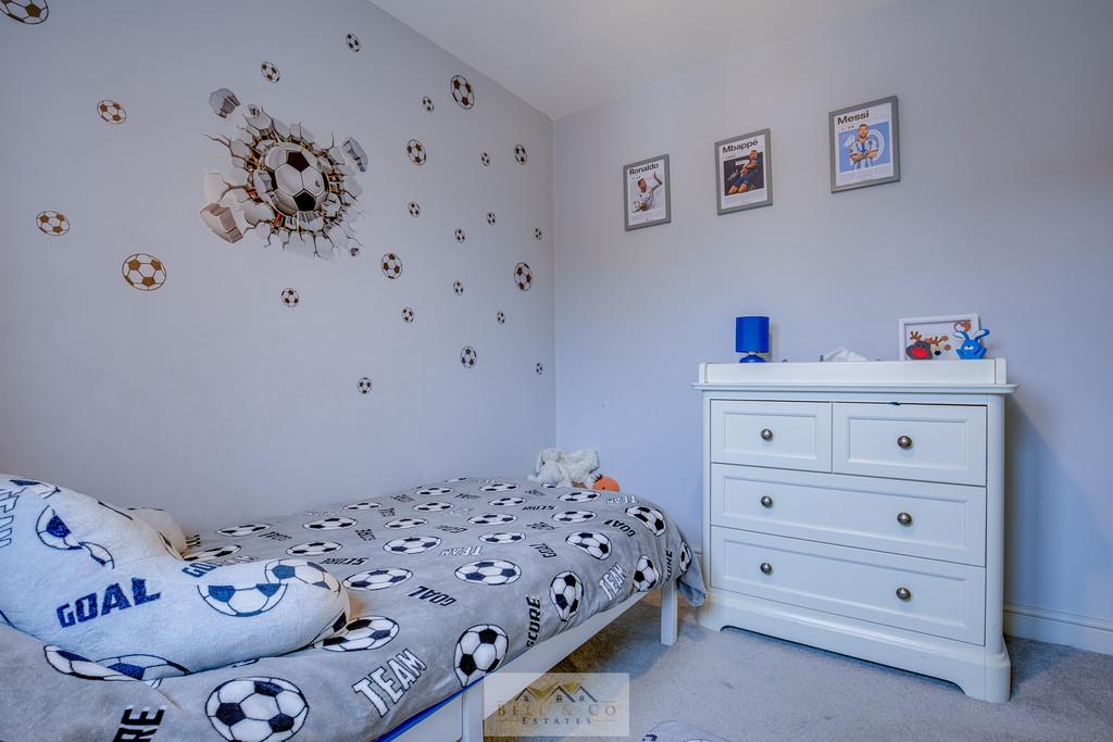 Bedroom 2.3