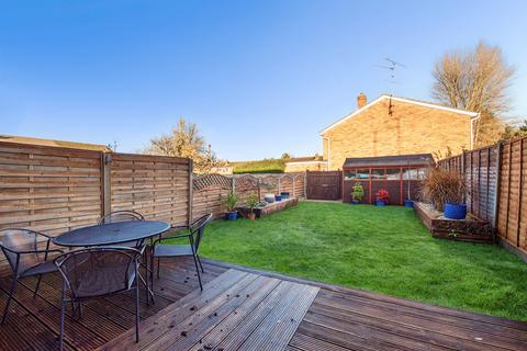 3 bedroom terraced house for sale, Cedar Avenue, Camberley GU17