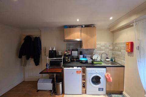 undefined, Garthland Drive, Barnet