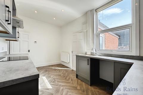 3 bedroom terraced house to rent, Duke Street, Preston PR5