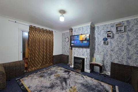 Orange Hill Road, Edgware