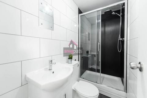 undefined, Broad Street, Salford M6