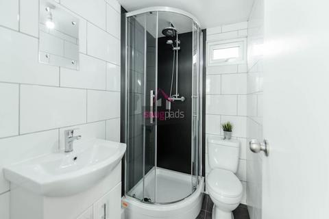 undefined, Broad Street, Salford M6