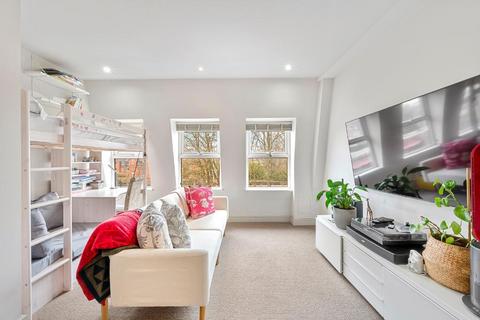 1 bedroom apartment for sale, Coombe Lane, Raynes Park, London, SW20 8ND