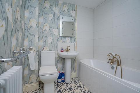 undefined, 20 Eastward Road, Malvern, WR14