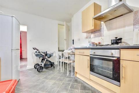 undefined, Egypt Road, Nottingham NG7