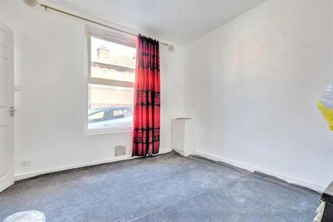 undefined, Egypt Road, Nottingham NG7