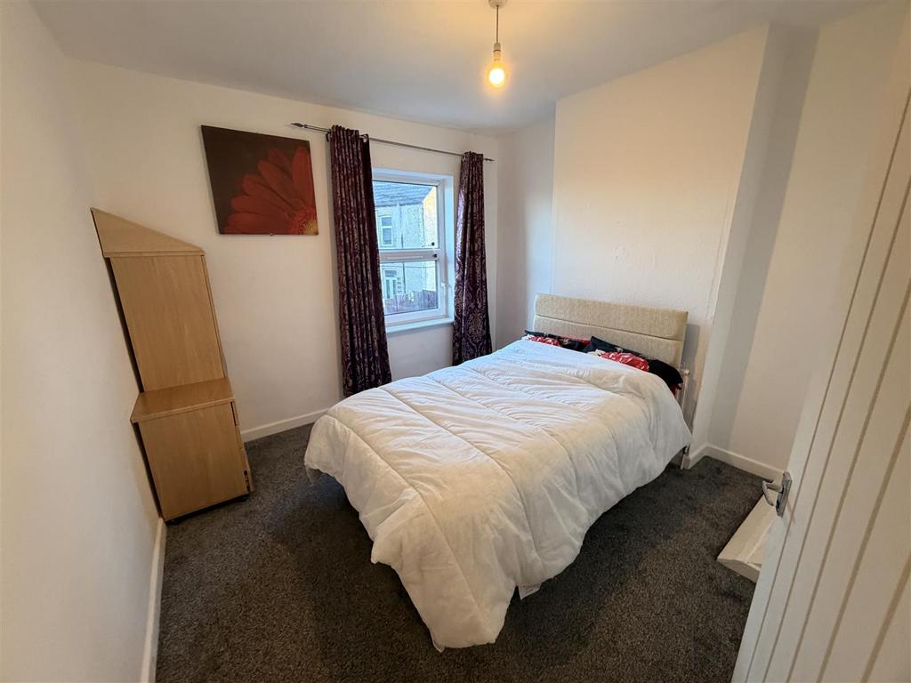 Temp Image9 Xj6va.jpg