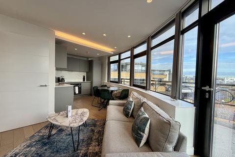 1 bedroom flat to rent, Harlequin Avenue