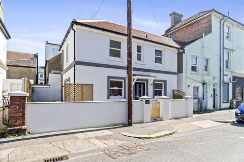 undefined, Eriswell Road, Worthing BN11