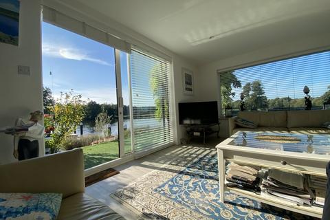 undefined, Temple Mill Island, Marlow, SL7