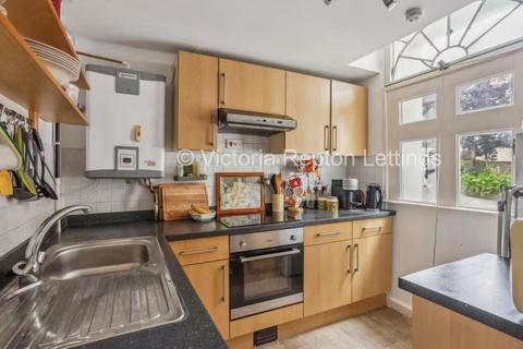undefined, Flat, Granby Hill, Clifton BS8