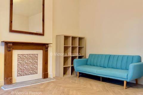 undefined, Flat, Granby Hill, Clifton BS8