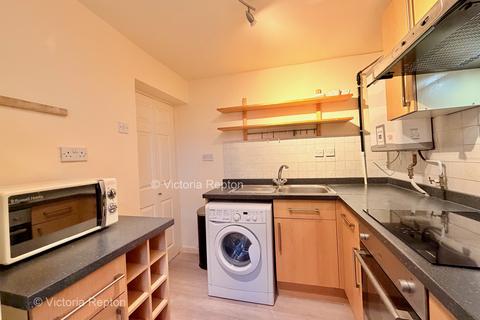 undefined, Flat, Granby Hill, Clifton BS8