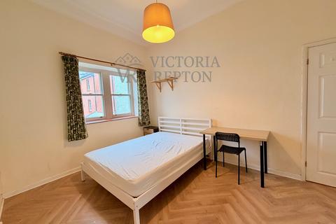 undefined, Flat, Granby Hill, Clifton BS8
