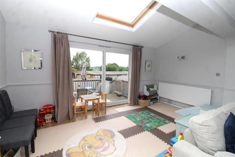3 bedroom terraced house for sale, Blanche Lane, Potters Bar EN6