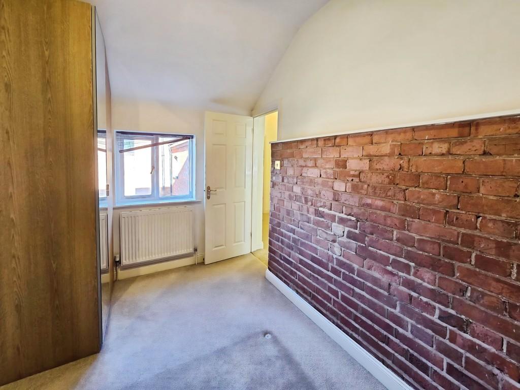 6deaeea6-single 20bedroom