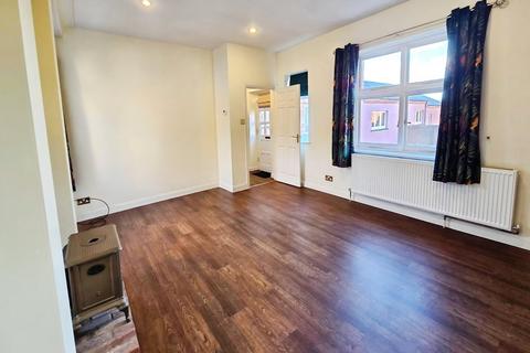 3 bedroom barn conversion to rent, Van Buren Place, Russell Way