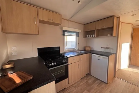 2 bedroom static caravan for sale, Lossiemouth IV31