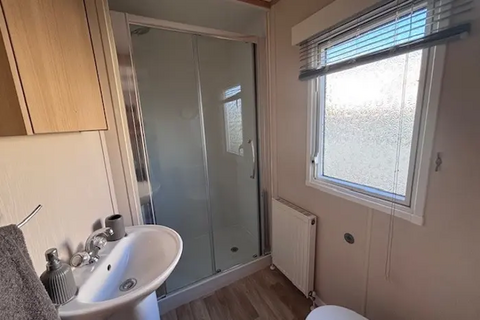 2 bedroom static caravan for sale, Lossiemouth IV31