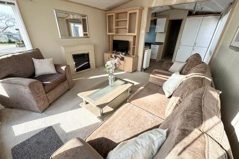 2 bedroom static caravan for sale, Chilling Lane, Warsash SO31